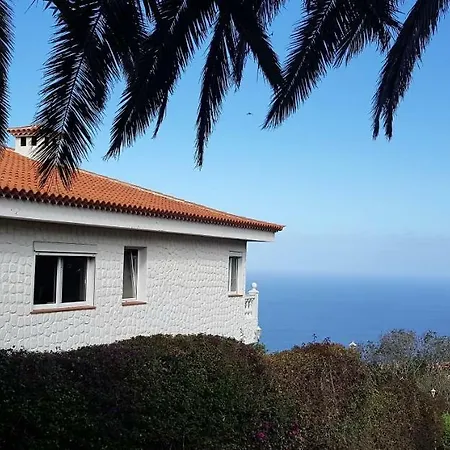 Larnia De Tenerife