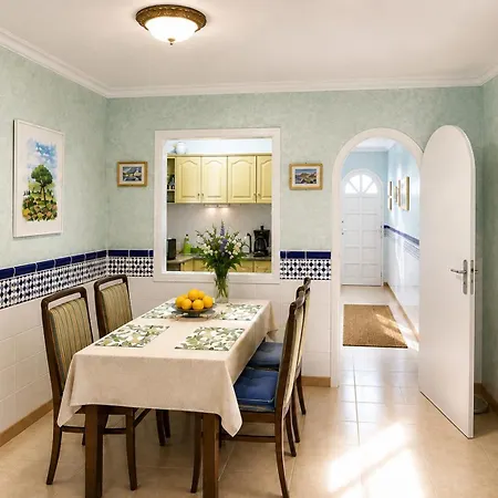 Larnia De Tenerife סאוסאל